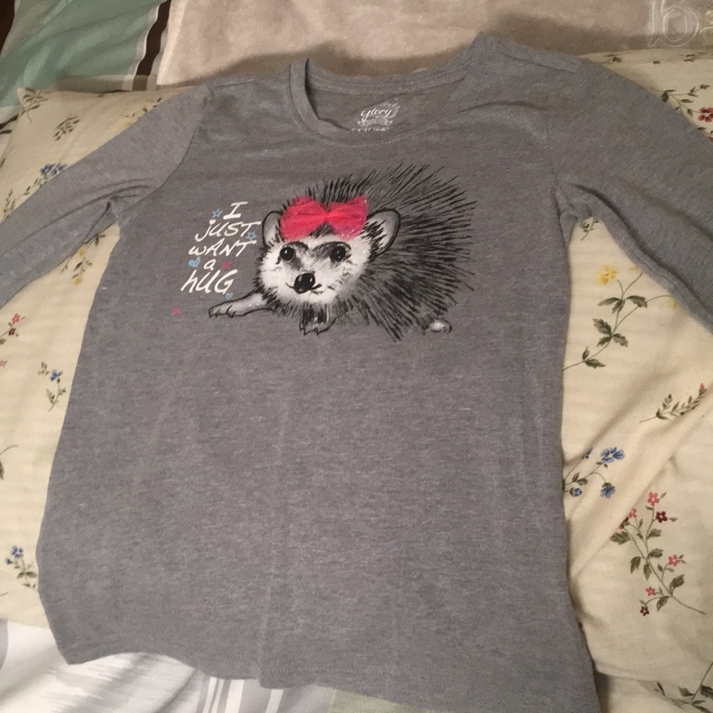 Grey porcupine shirt